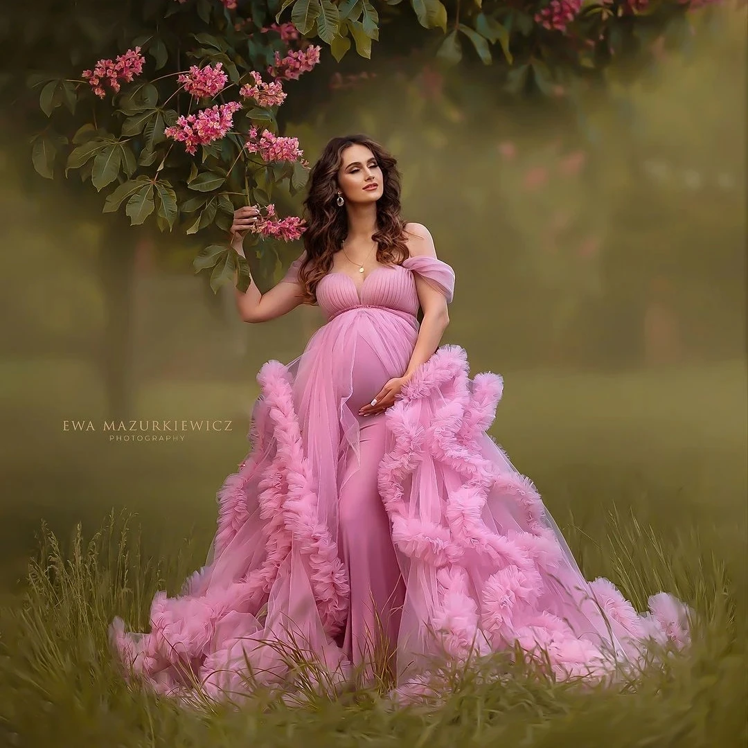 

Pink A-line Sweetheart Pregnant Women Photo Shoot Robes Tulle Ruffles Maternity Robe Women Dress Baby Shower Gowns Photography