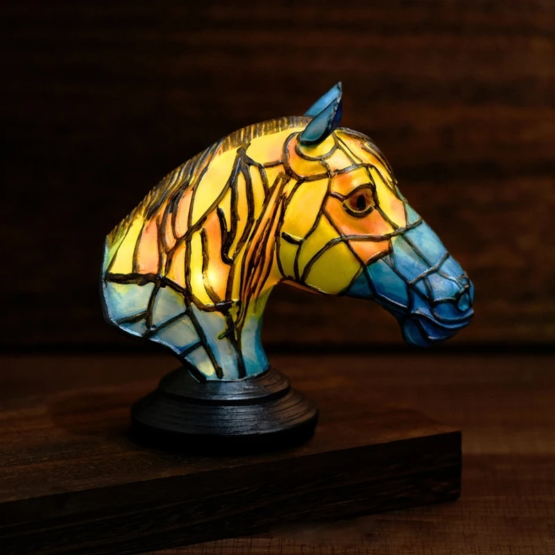 Elegant Colored Glass Animal Decoration Stained Table Lamp for Living Room and Bedroom