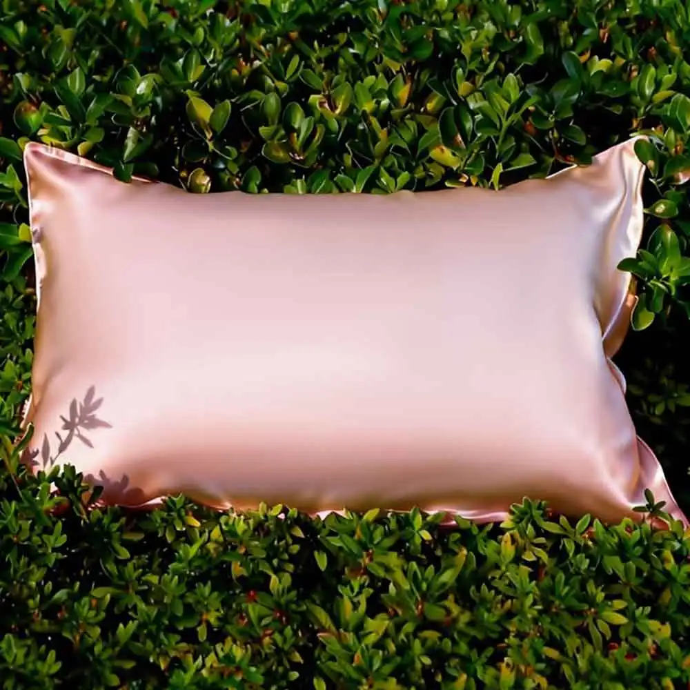 Luxurious 100% Pure Silk Pillowcase with Hidden Zipper - Soft & Breathable, Promotes Healthy Hair & Skin