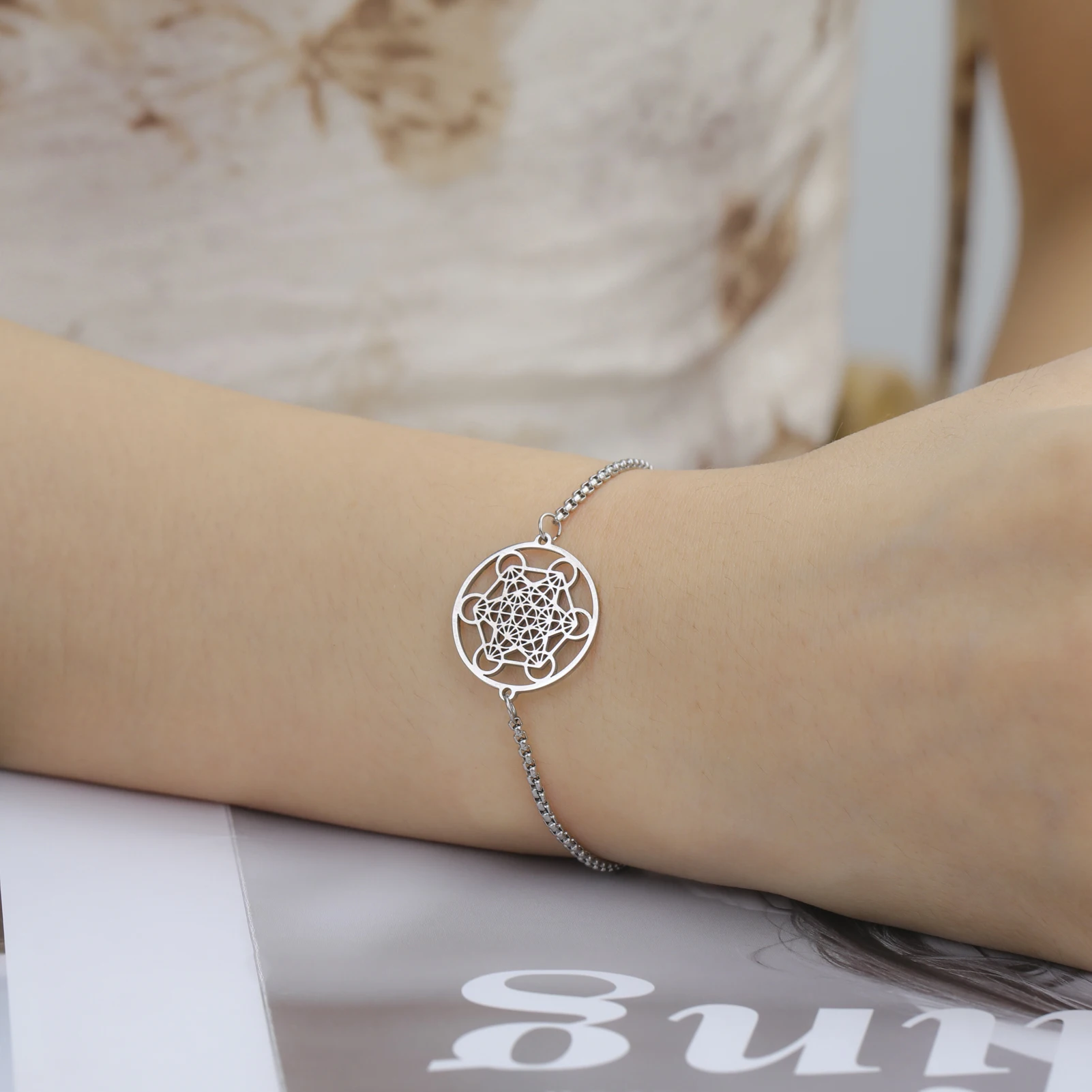 Stainless Steel Bracelet Charm Bracelet Rope Bracelet Stainless Steel Archangel Metatron Cube Charm Bracelets Men Women Blue Red Black Rope Bracelet Amulet Sacred Geometry Jewelry