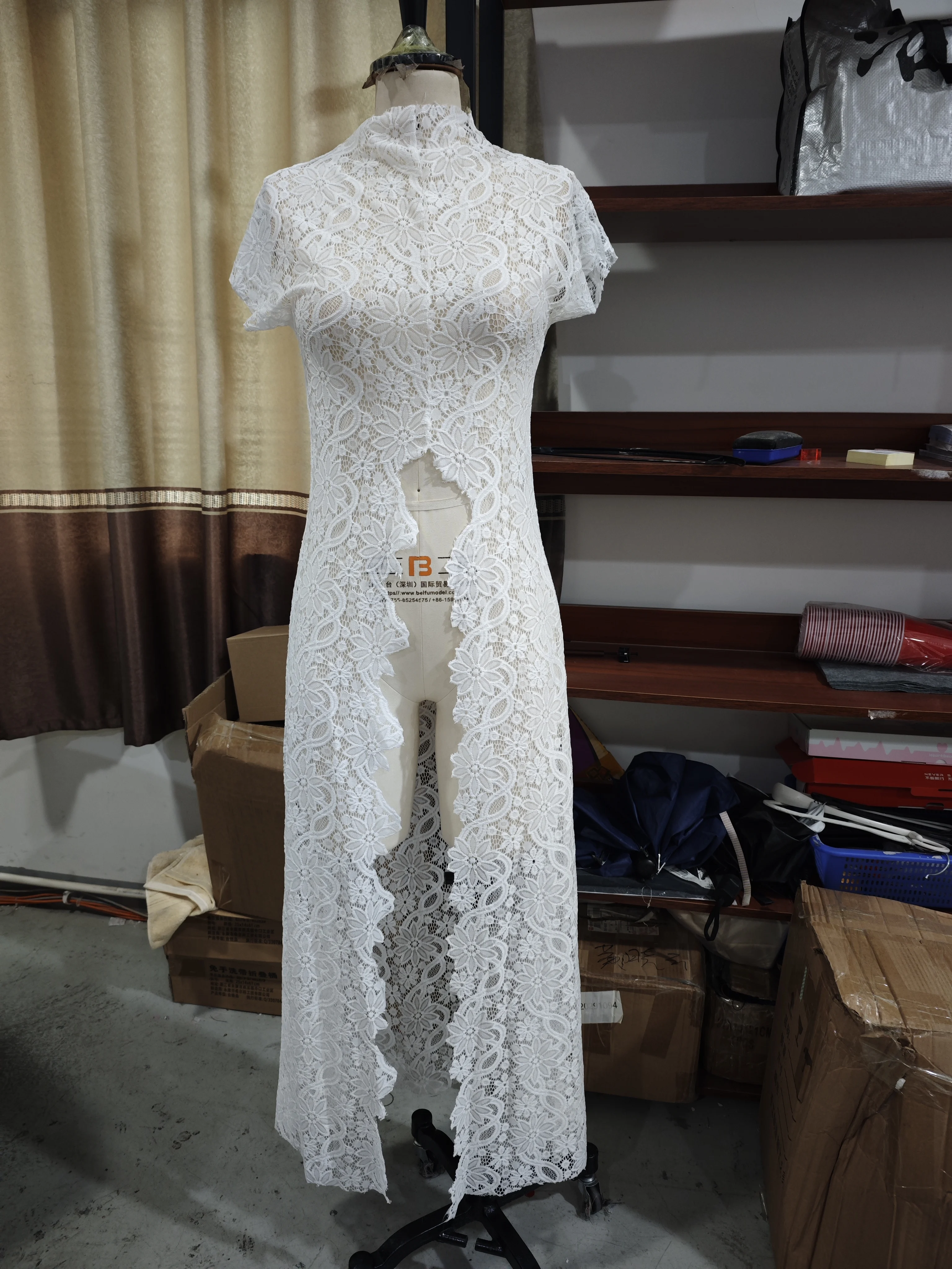 ตัวเลือกสินค้า ชุดเซ็ตเสื้อคลุมลูกไม้ กางเกงทรงสวย ใส่สบายสไตล์สาวหวาน