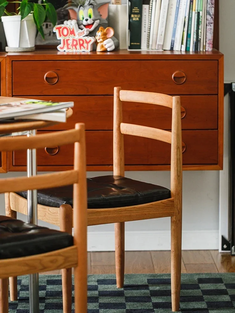 

Full solid wood dining chairs, small household, minimalist chairs, leisure chairs, soft bags, backrest chairs, small household