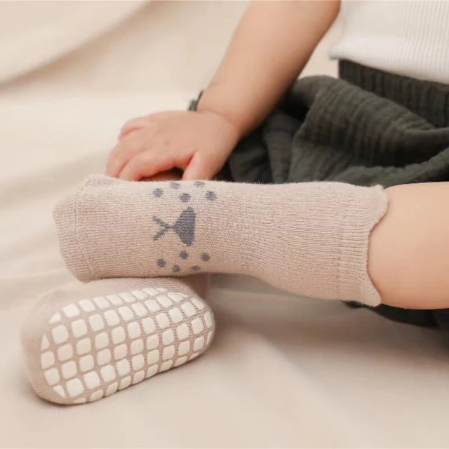 Chaussettes Antidérapantes Pour Bébé, En Coton, Motif Animal De Dessin  Animé, Nouveau-né, Automne Et Hiver, Pour Enfant, Garçon Et Fille -  Chaussettes - AliExpress