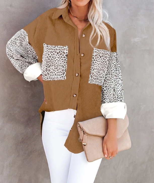 Женская куртка с леопардовым принтом