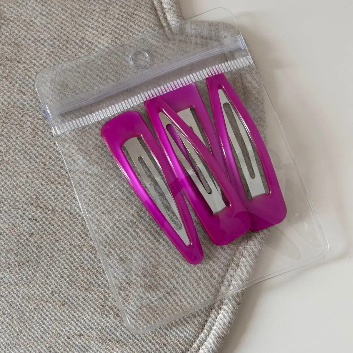 4 Stück K-Stil helle wassertropfenförmige Legierungs-Haarspangen für Frauen Vintage einfarbig 6,5 cm große Bobby Pins Haarspangen seitliche Haarnadel – Detail 10