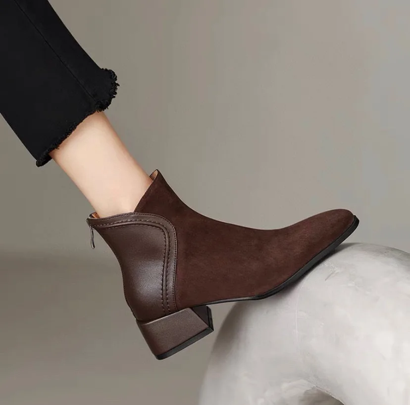 

Square-toe Fashion Booties Autumn Winter The New British Style Simple Sheepskin Low-heeled Flat-bottomed Platform Boots