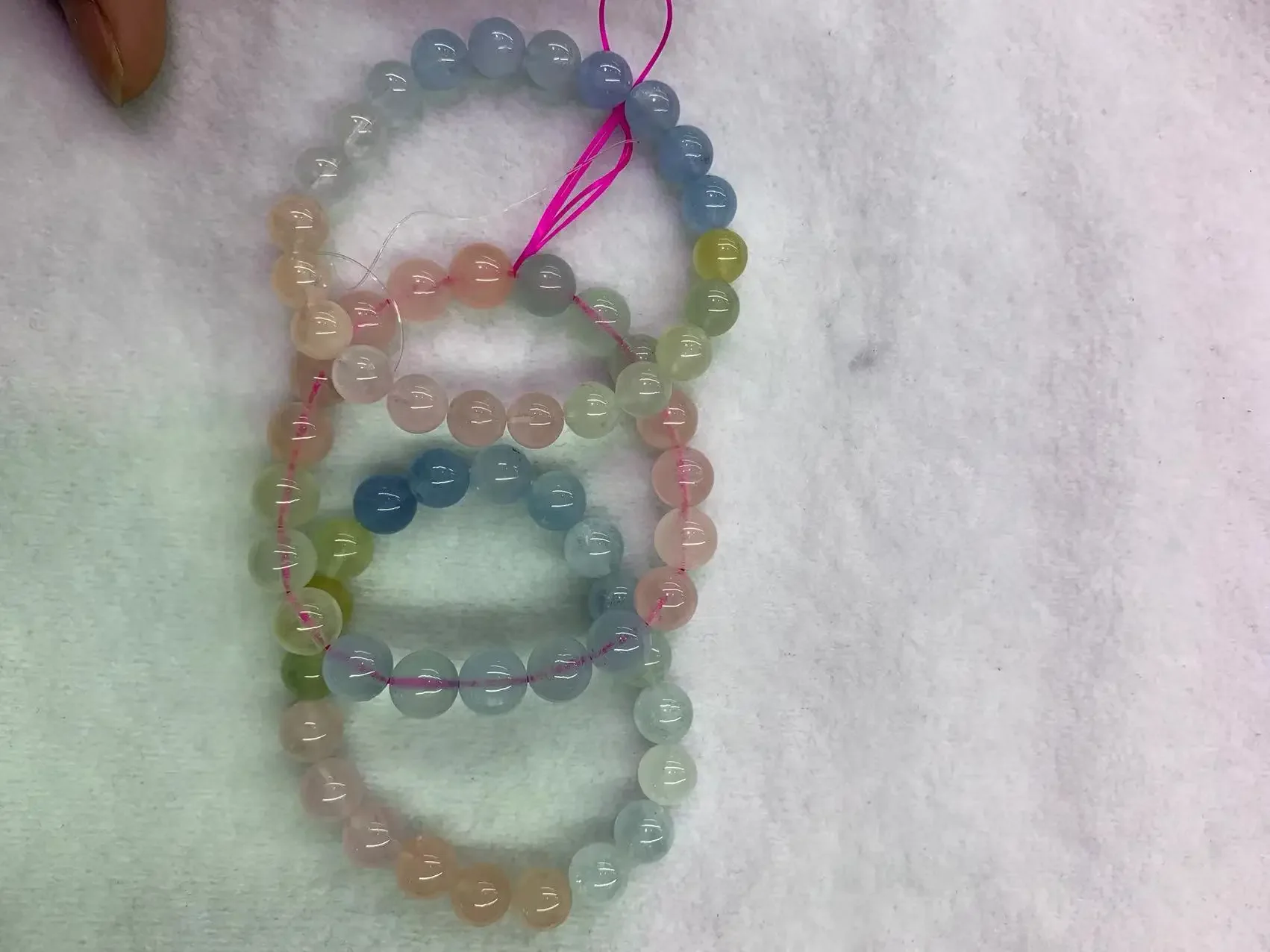 

2024 натуральный красочный морганит 8 мм, Круглый браслет-цепочка, натуральный энергетический камень, Женская драгоценность, Водолей, оптовая продажа