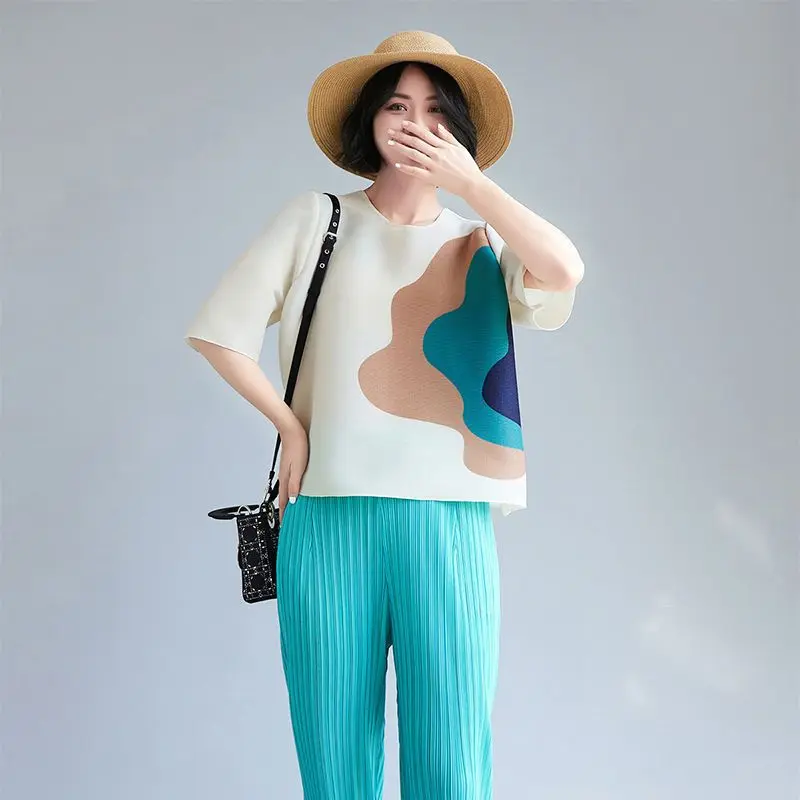 

Casual T Shirt Female 2023 Summer New Pleated Print Loose T-shirt Women Round Neck Casual Style Versatile T Shirt Female Top