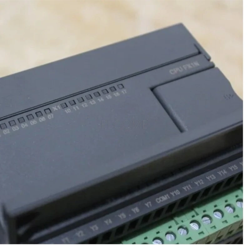 FX1N FX2N 32MR 32MT 2AD 2DA PLC Controller with Case, Analog 4