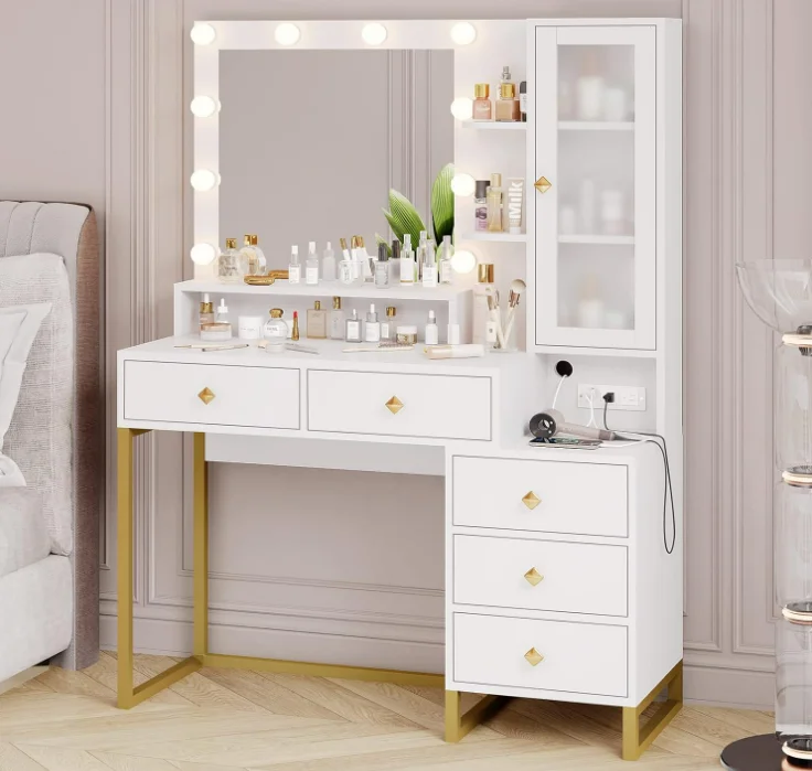 High Quality Best Price Luxury Girls Dressing Table Makeup Vanity with  Lights Mirror - AliExpress