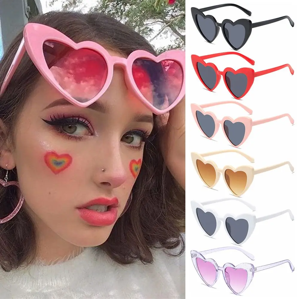 

Women's Accessories Clout Goggle Love Heart Sunglasses Vintage Sunglasses Eyewear Heart-Shaped Sunglasses UV400 Protection