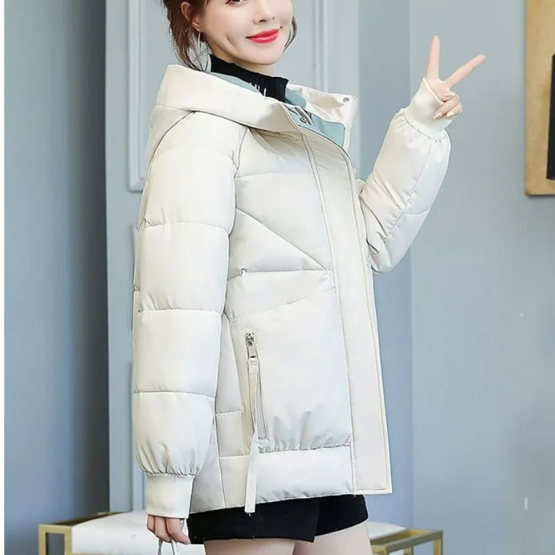 2023 New Women Down Cotton Coat Winter Jacket Female Short Parkas Loose Thick Warm Outwear Hooded Leisure Time Fashion Overcoat