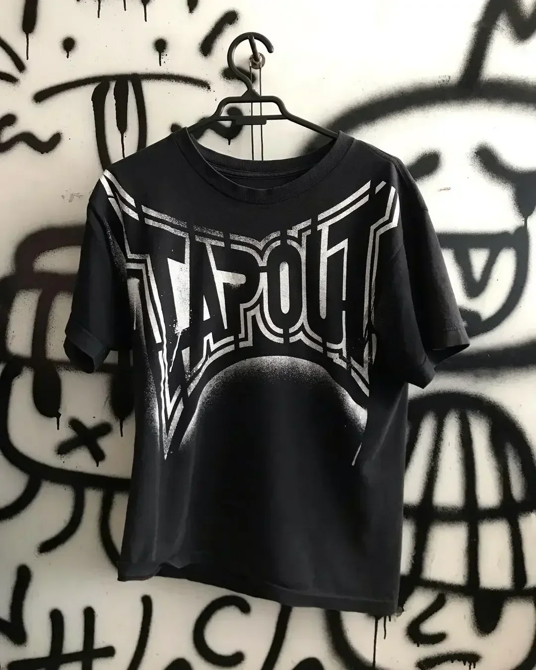 thumbnail image 1 of Camiseta Harajuku Y2K nueva retro hip hop con estampado de calavera, camiseta de gran tamaño para hombre y mujer, ropa gótica de manga corta, tops, ropa de calle, 1 of 5