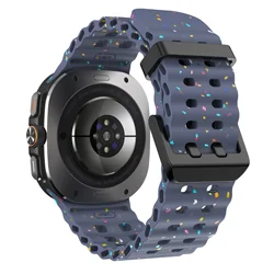 Silicone Sport Strap for Smartwatch - Durable and Comfortable Bracelet Accessory (Blue black)