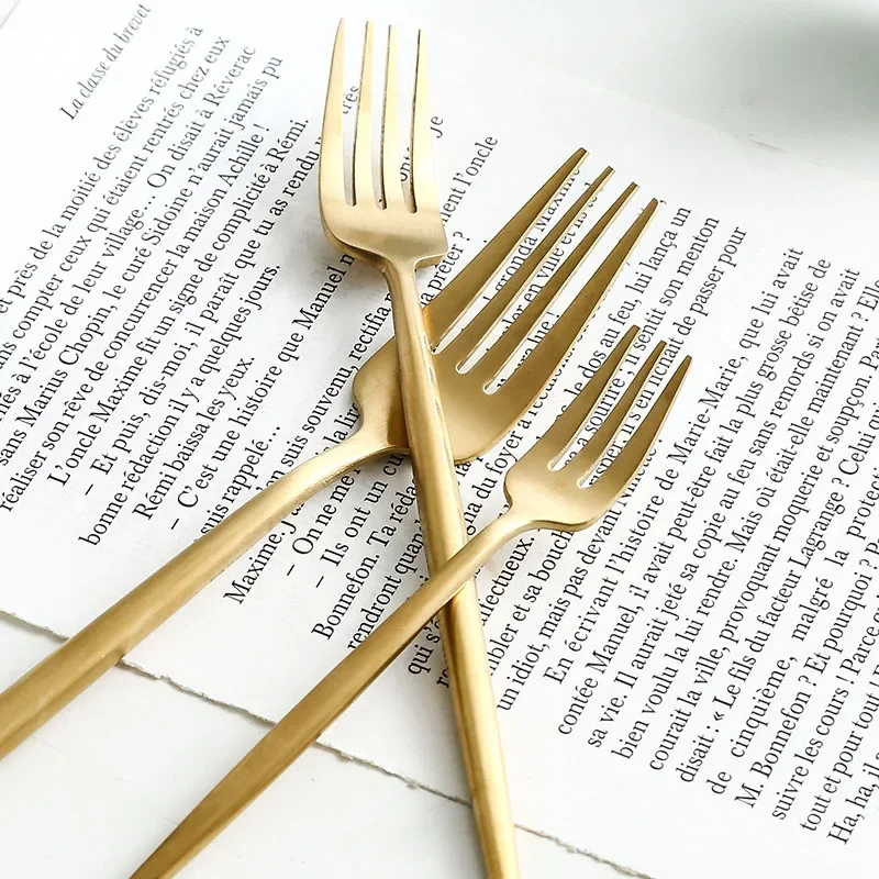 Matte Gold 18/10 Stainless Steel Luxury Cutlery Dinnerware Tableware Knife Spoon Fork Chopsticks Flatware Set Dishwasher Safe