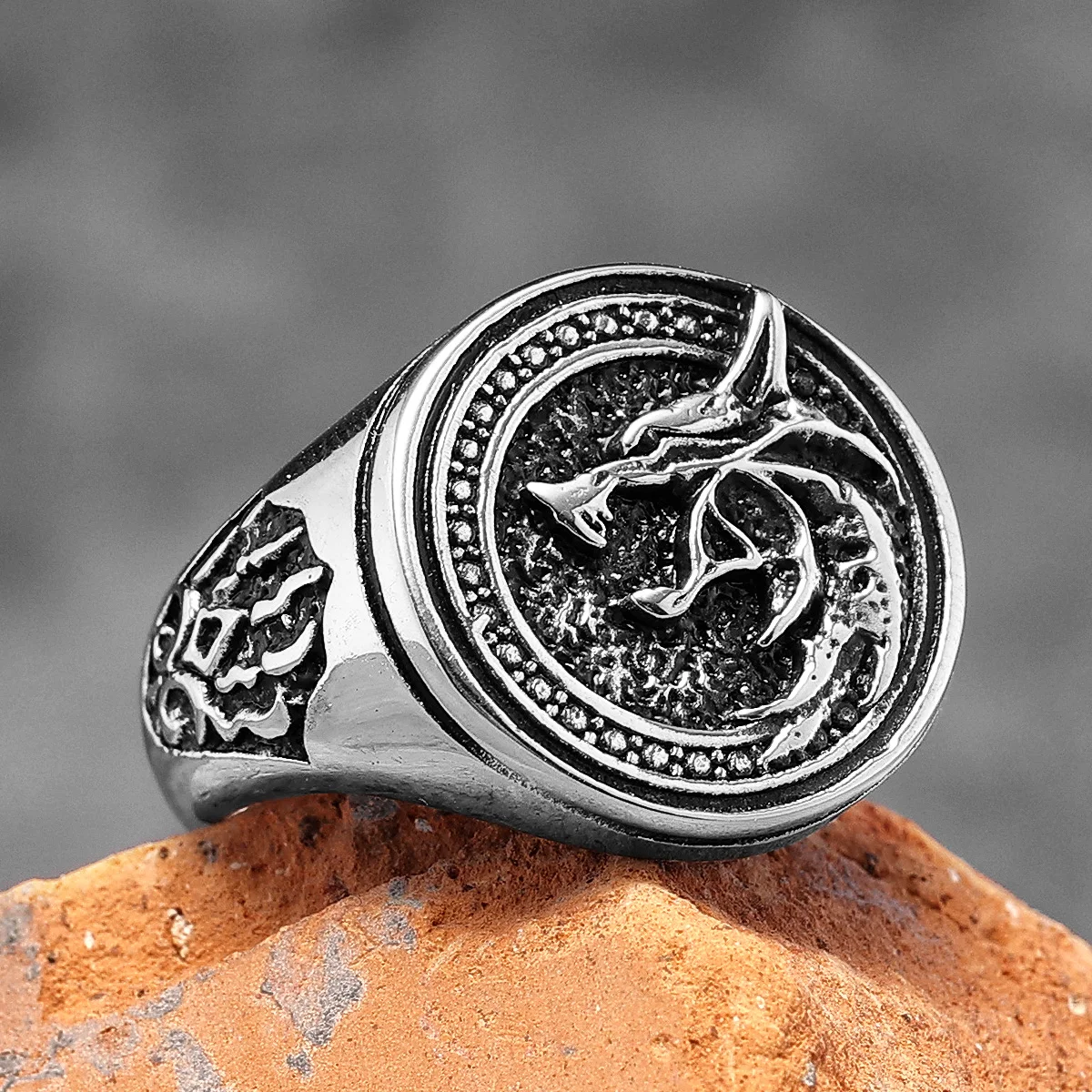 Men's Wolf Head Ring - Stainless Steel Viking Warrior Ring, Two-Tone, Size 11