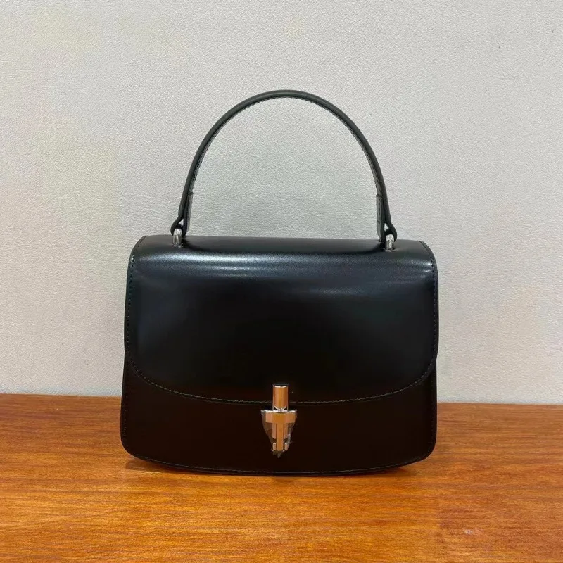 Borsa leggera di design 2024 Borse in vera pelle Fahion di alta qualità Semplici borse per pendolari eleganti e solide_voghion.com