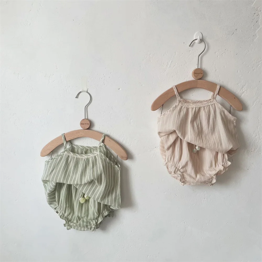 

Girl Baby Summer Cool Thin Cute Set Kids Pullover Sling Tops Loose Striped T-shirt+ Fashion Pom Poms Cotton Bread Shorts Suit