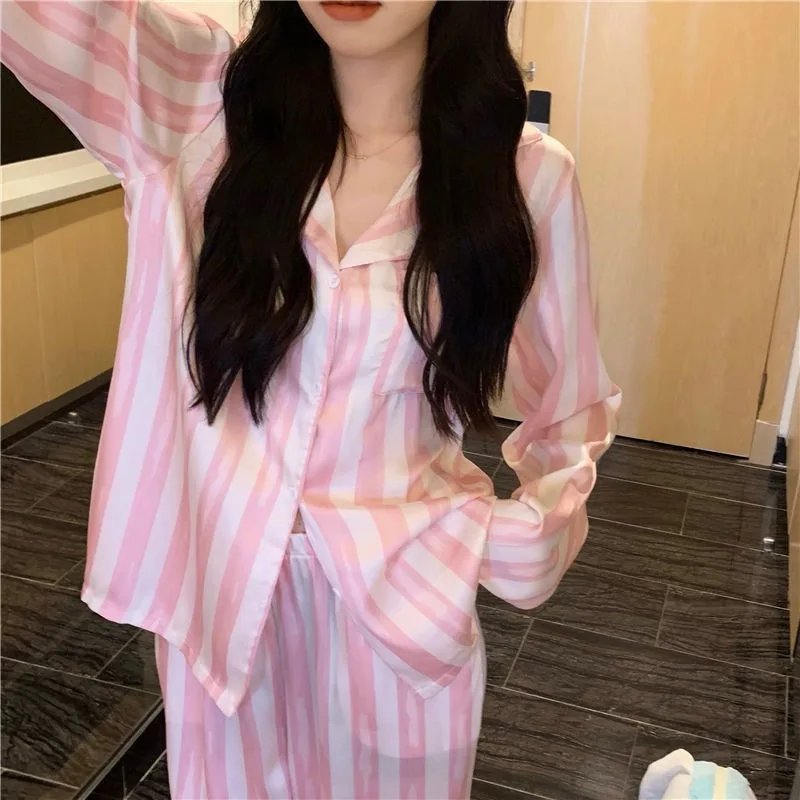 Рисунок 2 - Пижама WPTCXH Женская в полоску