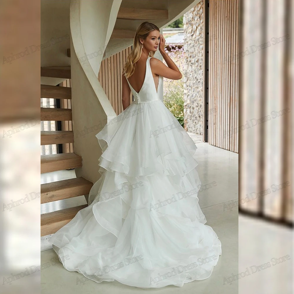 Elegant Wedding Dresses A-Line Tulle Tiered Pleat Bridal Gowns Sexy Sleeveless Deep V-Neck Robes Vestidos De Novia Customized 2