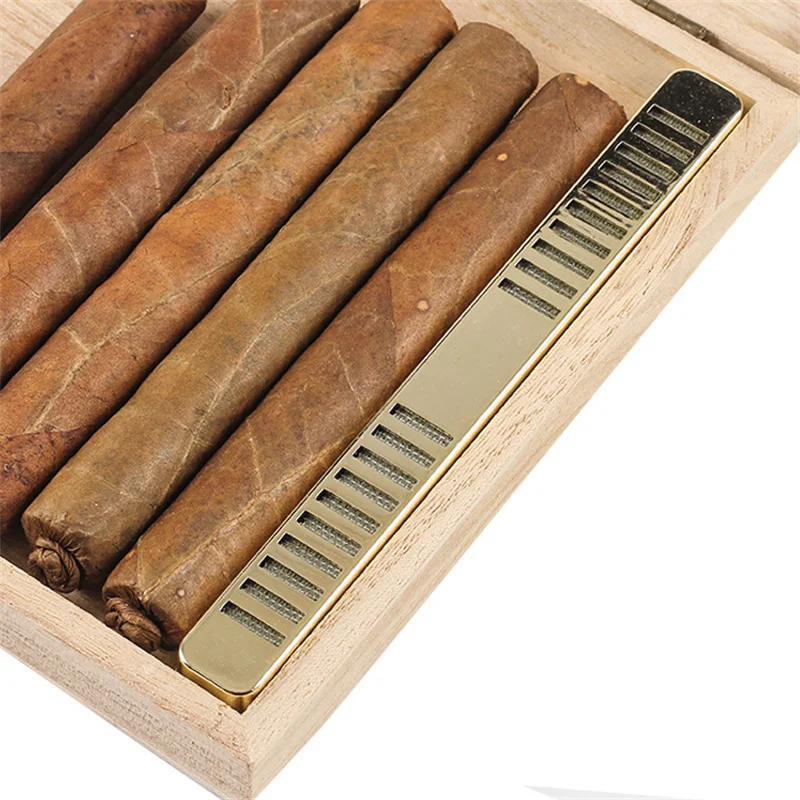 Humidificateur Rectangulaire Pour Fumer Des Cigares, Gadget De Tabac De  Type Barre Pour Fournitures De Cigares Du 1,11 €