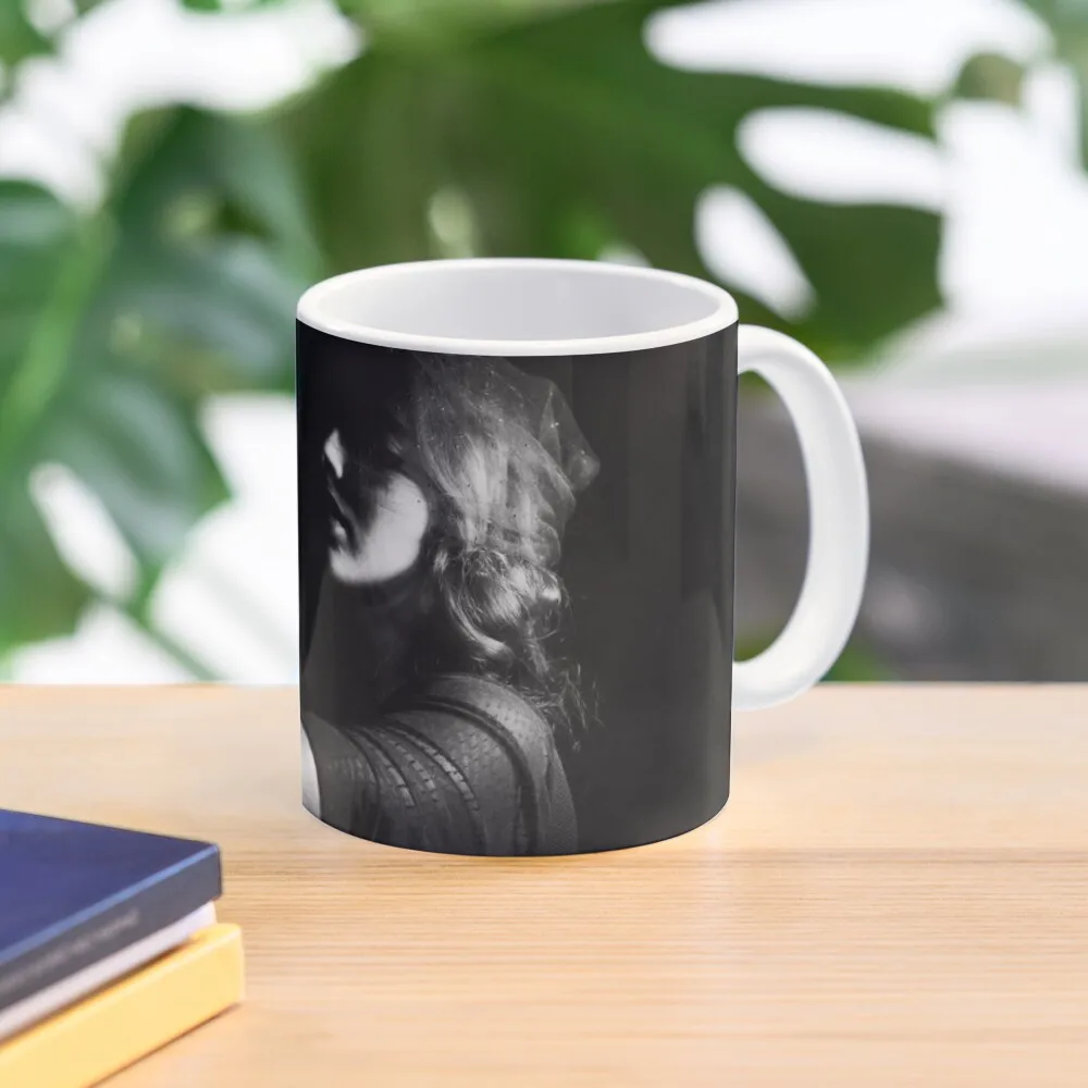 

Woman gun weapon attack Coffee Mug Breakfast Cups Travel Coffe Cups Mug