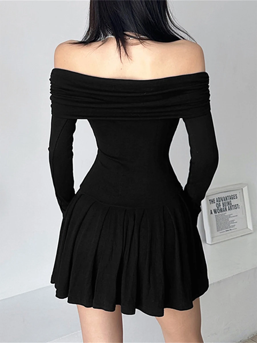 

Edhomenn Women Bodycon Mini Dress Black Long Sleeve Pleated Hem Party Dress Y2k Fashion Off Shoulder Mini Dress