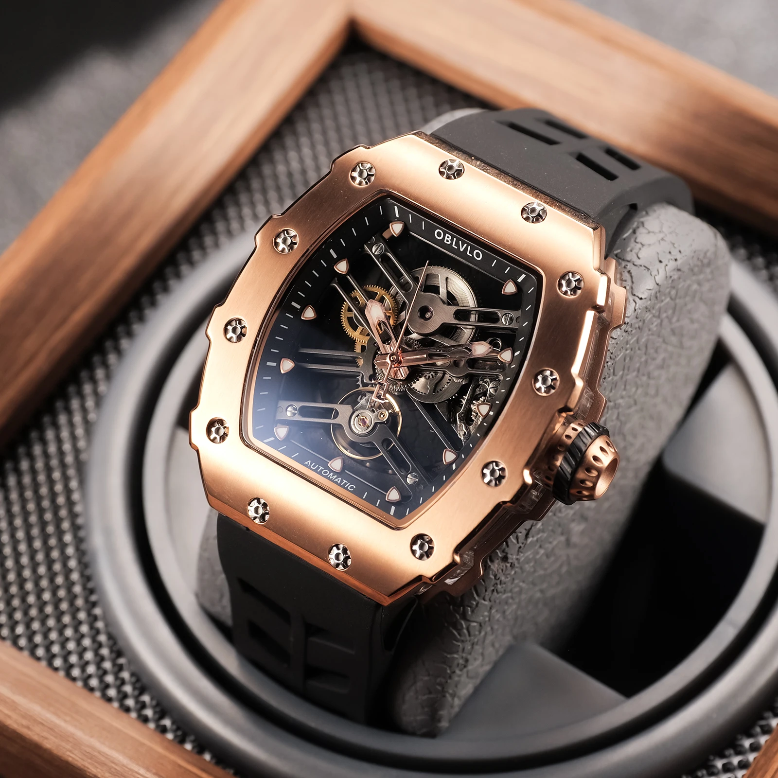 

OBLVLO New Design Rose Gold Hollow-out Tonneau Rubber Mechanical Watches Waterproof Automatic Wristwatch For Men Reloj Hombre XM