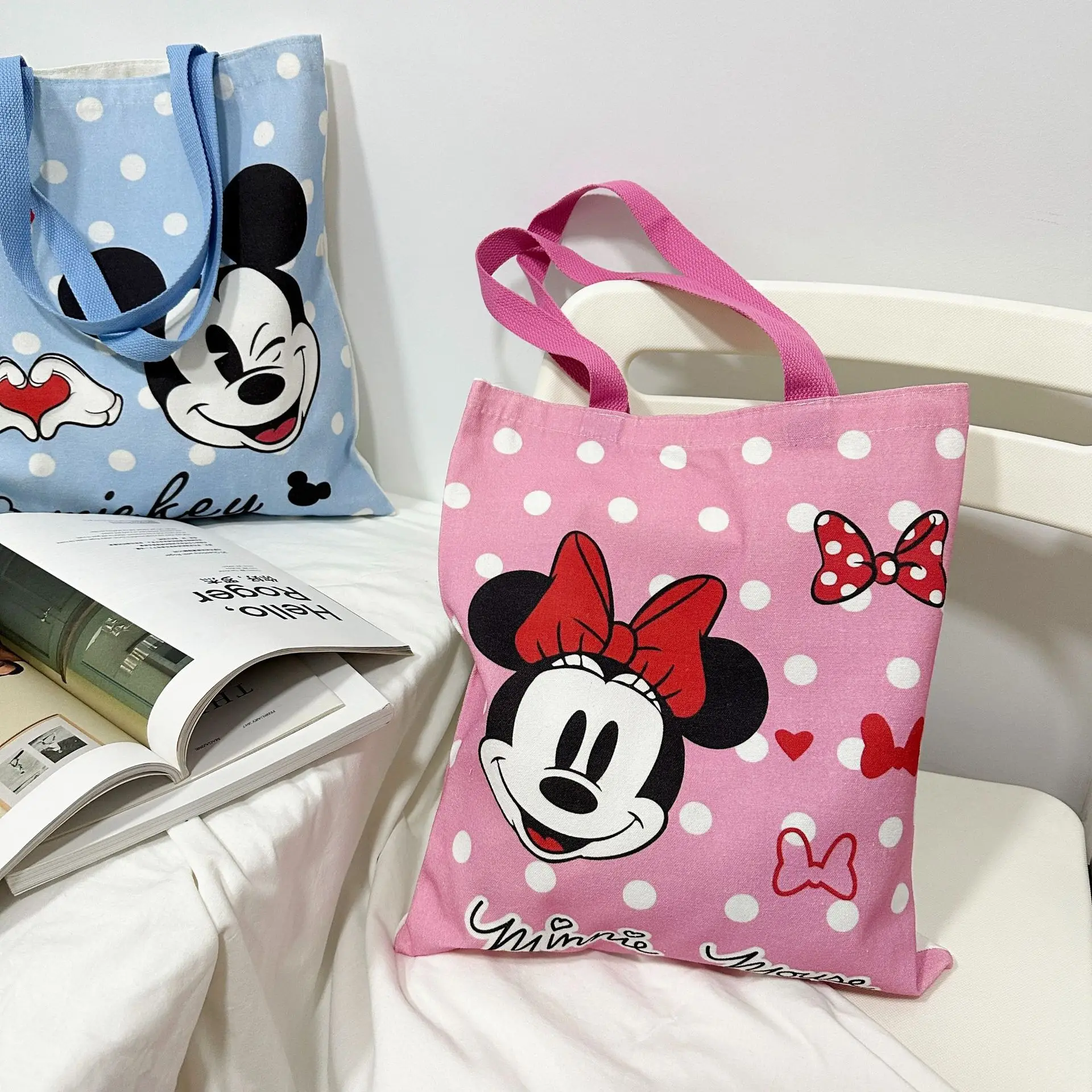 

New Mickey Mouse Tote Bag Disney Cartoon Pattern Minnie Mouse Large Capacity Handbags Fashionable Canvas Handbag for Women