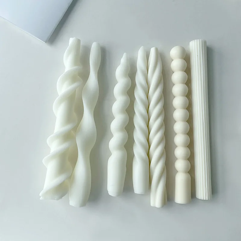 PATIKIL Paquete de 3 moldes para hacer velas cónicas, molde de vela en  espiral 3D, molde largo de silicona torcida para velas para hacer velas,  mesa