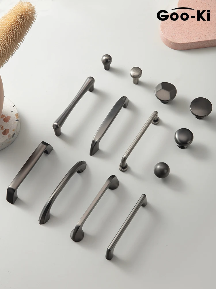 

Zinc Alloy Carpathian Gray Gold Cabinet Handles Solid Drawer Knobs Kitchen Cupboard Door Pulls Furniture Handle Cabinet Hardware