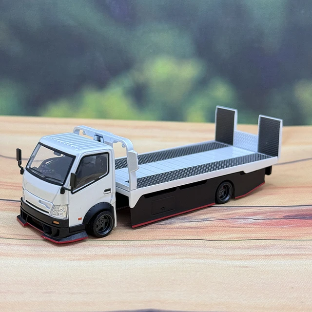 Micro Turbo MT 1:64 floor-to-ceiling plated van Dekotora