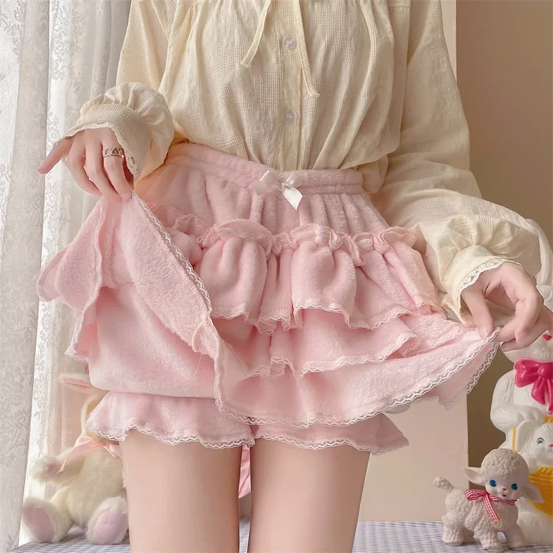 Multilayer Fleece Shorts Women Autumn Bow Elastic Waist Lace Trim Kawaii Bottoming Lolita Loose Thick Shorts for Sweet Girls