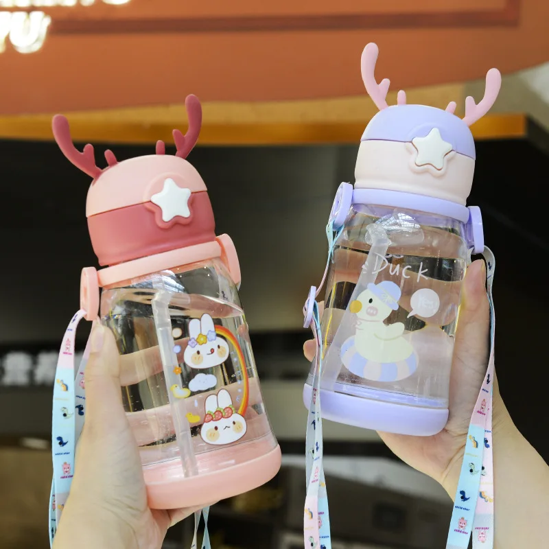 

Children's Cartoon Animal School Straw Drinking Bottle Outdoor Cup with Shoulder Strap Large Capacity Water Bottle