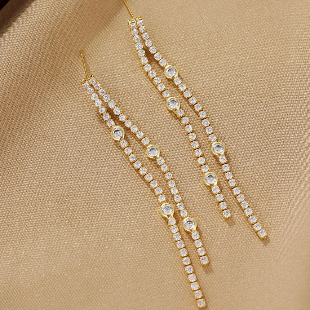 Elegant Sparkling Zircon Hanging Metal Tassel Dangle Earrings for Women 18K Gold Plated Stainless Steel Long Party Jewelry Aros