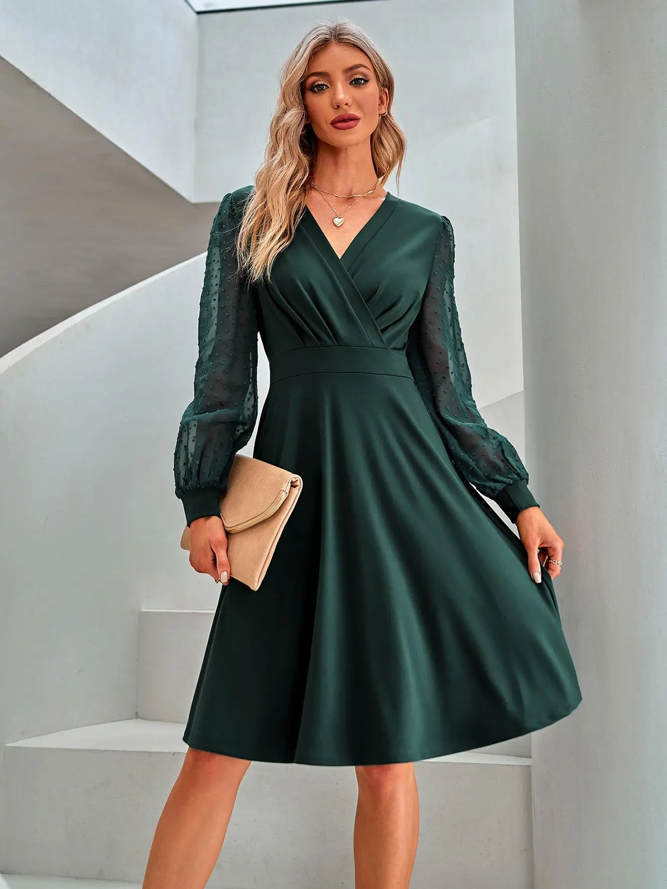 

Latest style 2024Women's dress autumn and winter new casual V-neck solid color jacquard dress for women