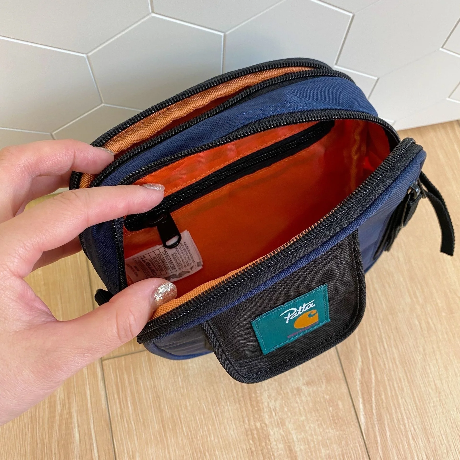 BD3E1EC8-DA9A-4A83-9D5F-FCE5D2