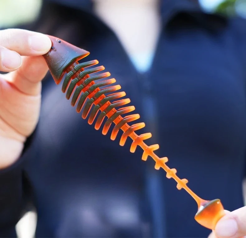 Knochenförmiger Weichköder mit T-Schwanz, 2,6g-10g, schwimmender Wobbler für Barsch und Mandarinfisch – Detail 1