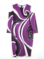Women's Plus Size Colorblock Print Dress with Cold Shoulder and 3/4 Sleeves - Casual and Comfortable - Image 2