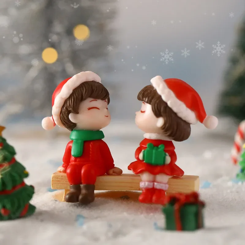 Lovers Merry Christmas Couple Figurines Miniature Santa Claus Snowman Micro Landscape Ornaments for Home Desk Decorations