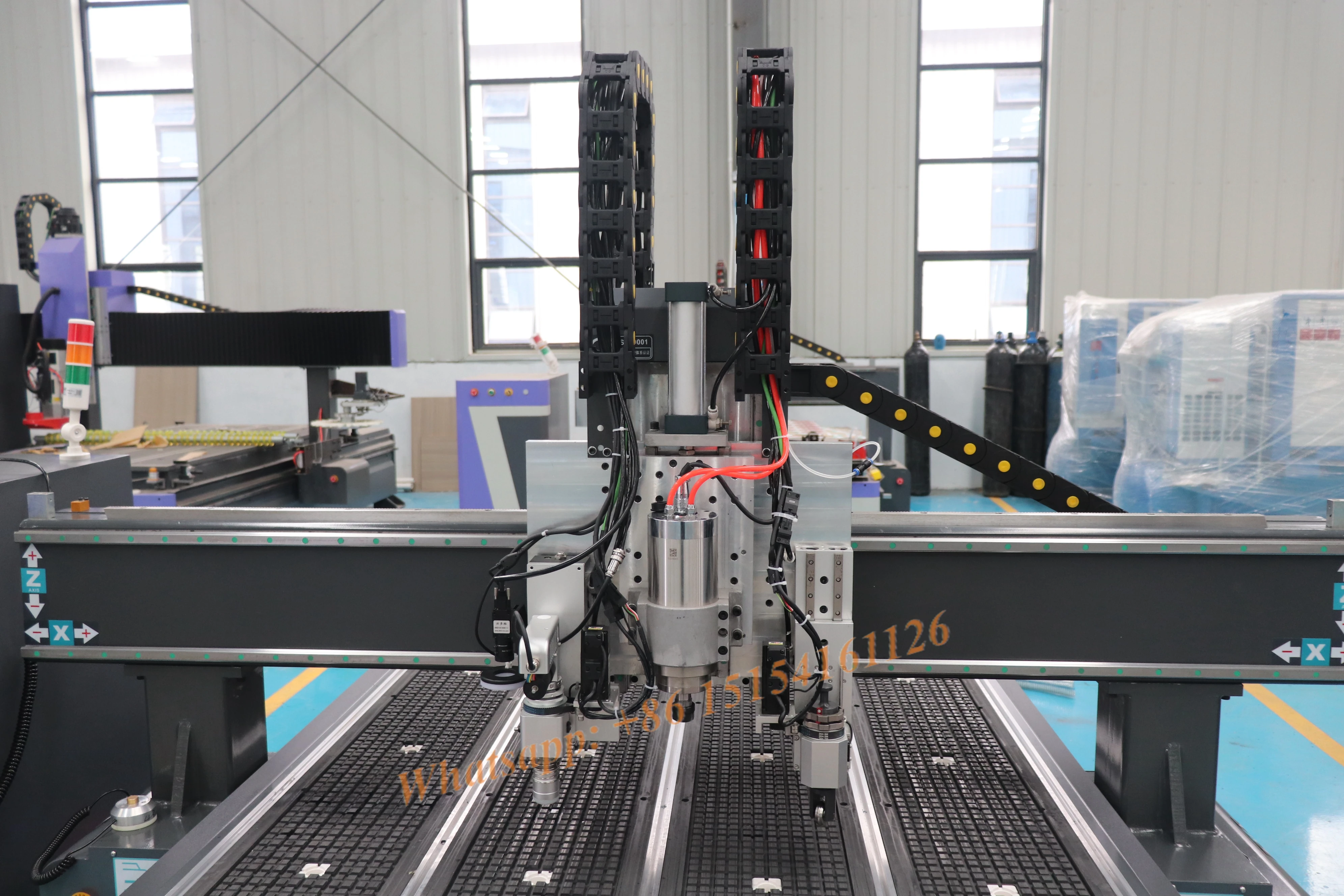 

AKMZ1325, Multifunction, Cut Foam Leather Wood, CNC Router Combined Oscillating Knife Cutter, CCD Camera,Cut Hard and Soft Sheet