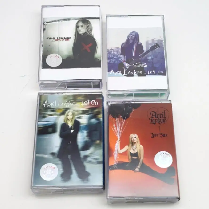 Classic Avril Ramona Lavigne Music Magnetic Tape Let Go Love Sux Album Cassette Cosplay Walkman Car Recorder Soundtracks Box