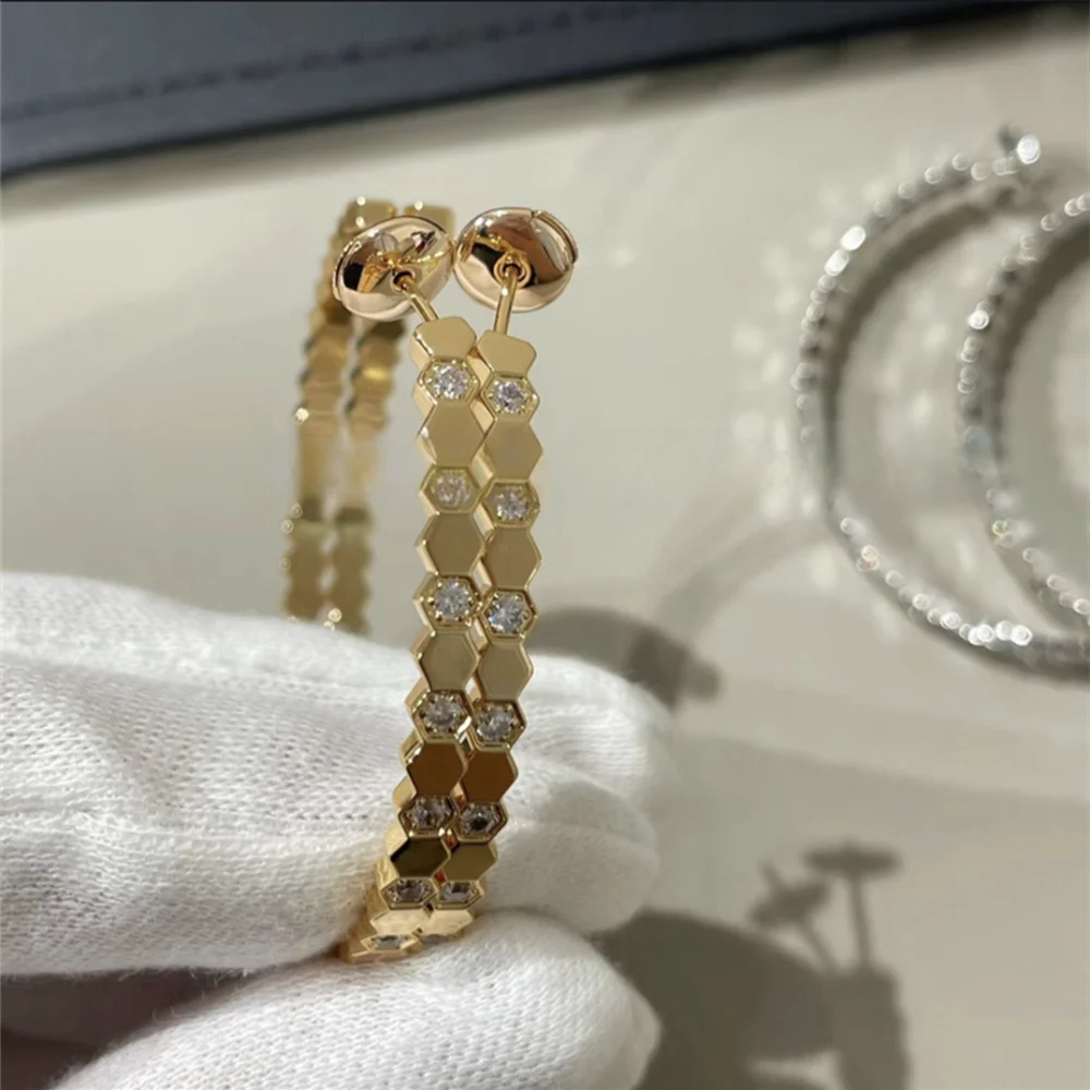 BEE MY LOVE Jewelry Collection Luxury Brand High Quality 18K Platinum Honeycomb Zircon Earrings Suitable for Women's Engagement