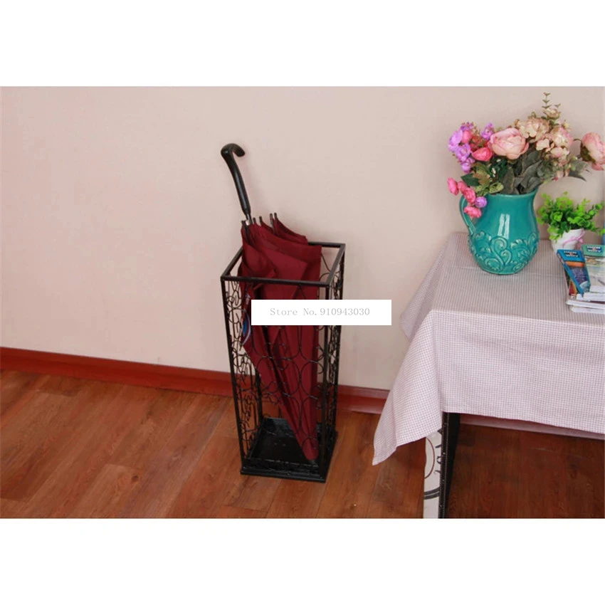 Fashion European Style Household Elegant Metal Iron Art Umbrella Storage Bucket Holder Square Hollow Umbrella Barrel Stand Rack