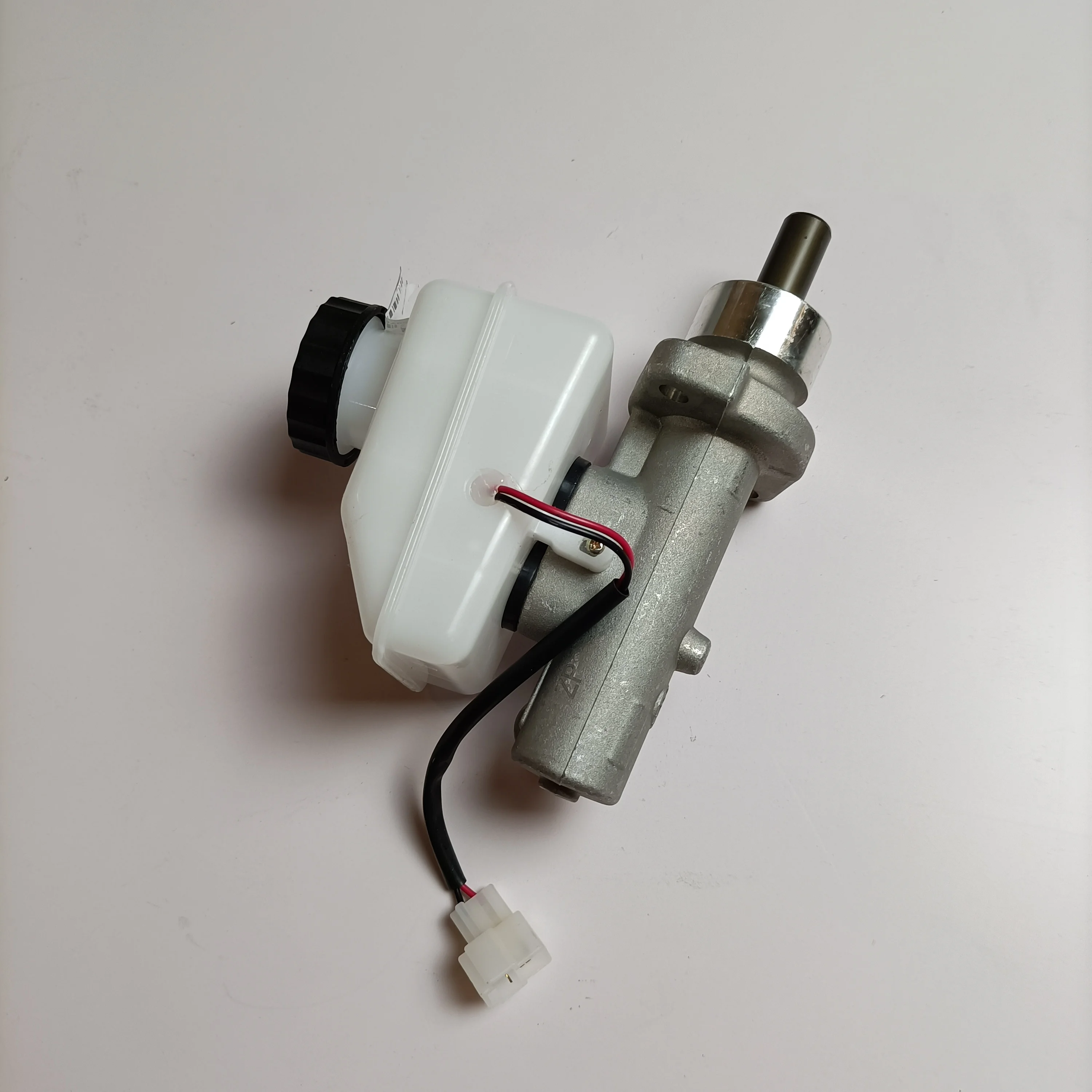 Auto Parts Brake Master Cylinder Pump For Baic MZ45 Weiwang 306 A12 128404524