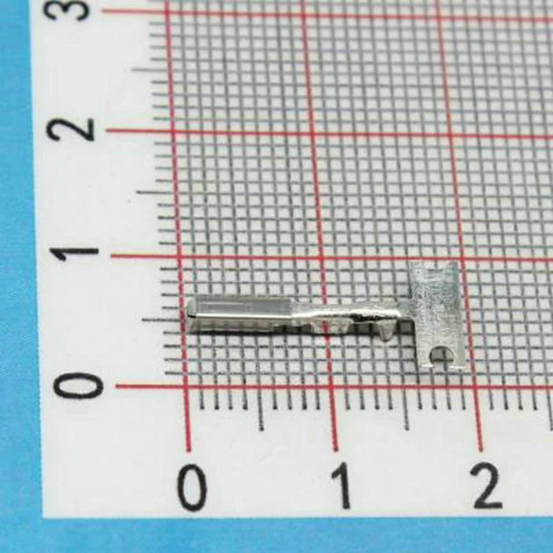 

100PCS Genuine Tyco connector 5-968220-1 13K/R female terminal