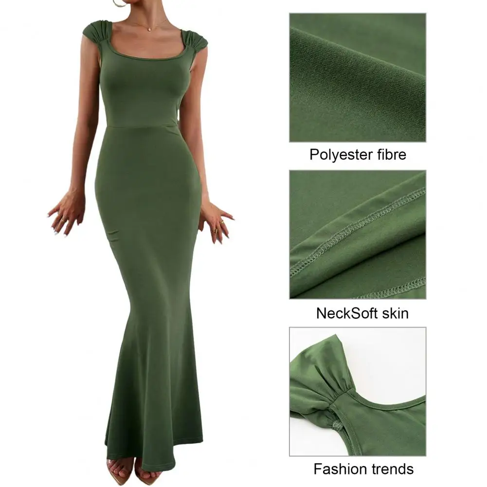 

Square Neck Long Dress Chic Women's Square Collar Sleeveless Knit Dress Pleated Shoulders Solid Color Slim Fit Hip Wrapped
