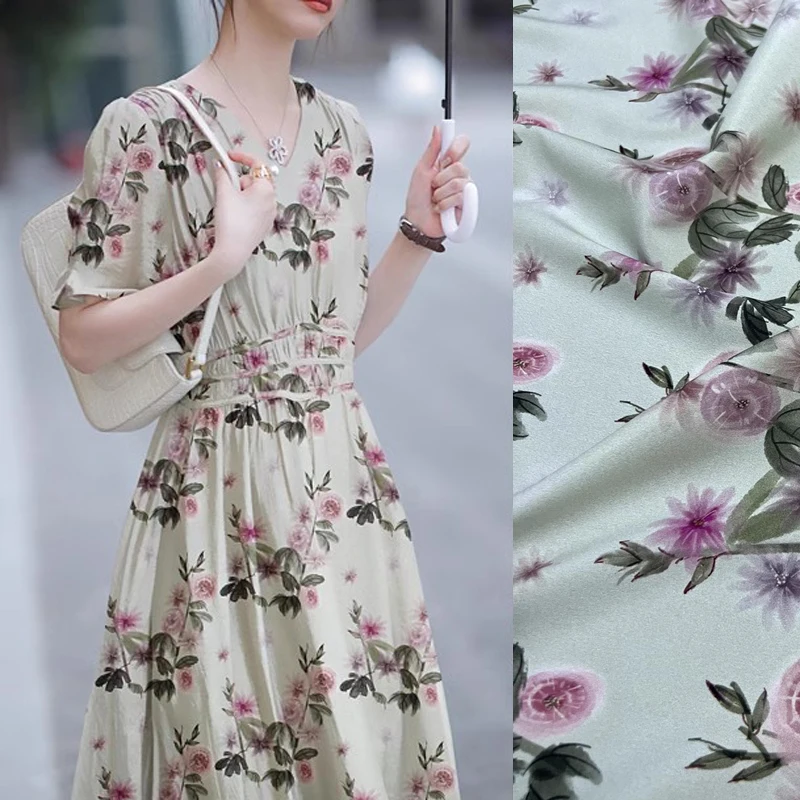 

93% Silk & 7% Spandex Silk Crepe de Chine Fabric 140CM Wide, 18MM Thick,Pink Floral Print, Perfect for Summer Dresses D1288