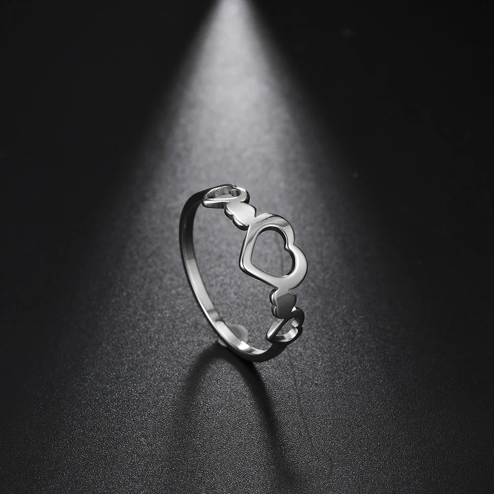 Amaxer Hollow Heart-Shaped Women Ring Love Design Cute Fashion Stainless Steel Ring for Women Jewelry Young Girl Gift 2