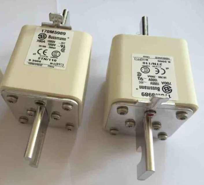 

Fuses: Bussmann 170M5988 630A 1000V / 170M5989 700A aR